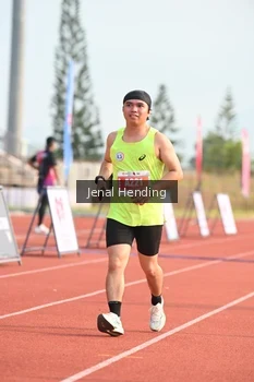 Runner Photo 4916493