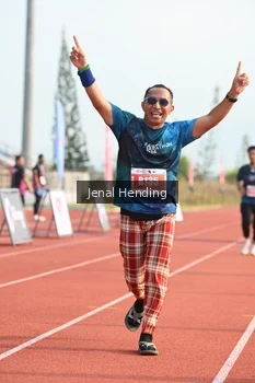 Runner Photo 4916499