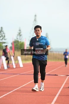 Runner Photo 4916504