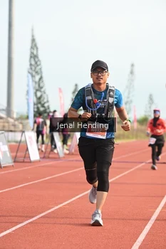 Runner Photo 4916516