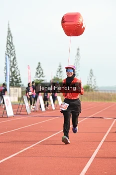 Runner Photo 4916525