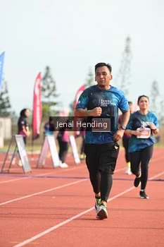 Runner Photo 4916540