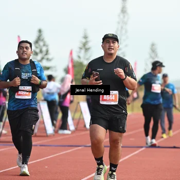 Runner Photo 4916573