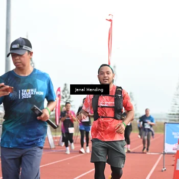 Runner Photo 4916606