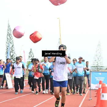 Runner Photo 4916634