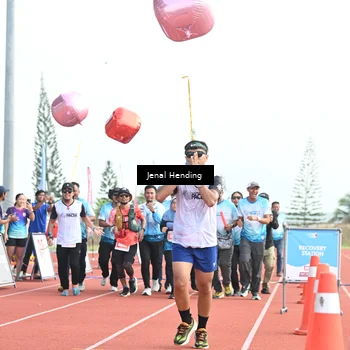 Runner Photo 4916635