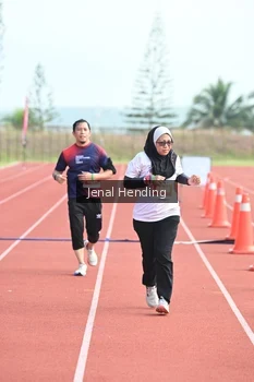 Runner Photo 4916669