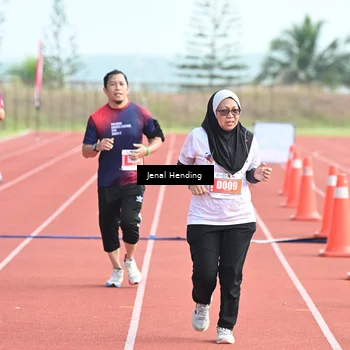 Runner Photo 4916672