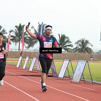 Runner Photo 4916692