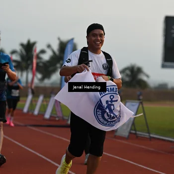 Runner Photo 4916714