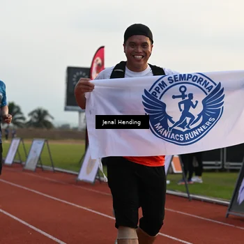 Runner Photo 4916724