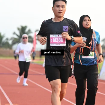 Runner Photo 4916760