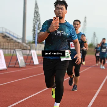 Runner Photo 4916812