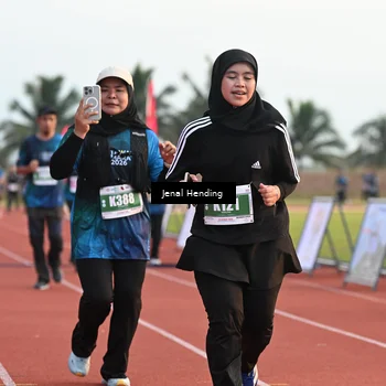 Runner Photo 4916912