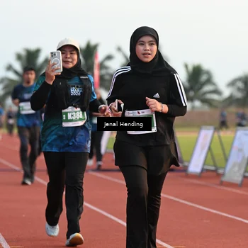 Runner Photo 4916915