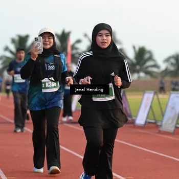 Runner Photo 4916916