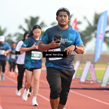 Runner Photo 4916936