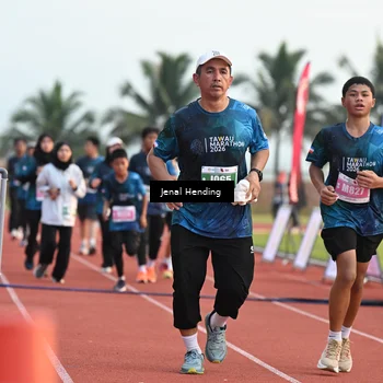 Runner Photo 4916945