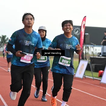 Runner Photo 4916990