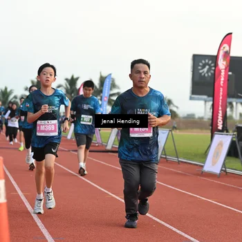 Runner Photo 4917000