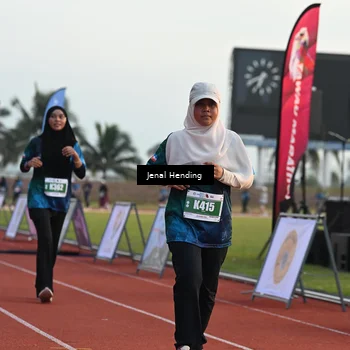 Runner Photo 4917375