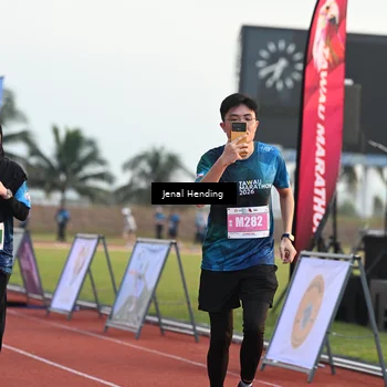 Runner Photo 4917394