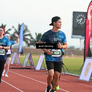 Runner Photo 4917426