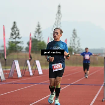 Runner Photo 4917459