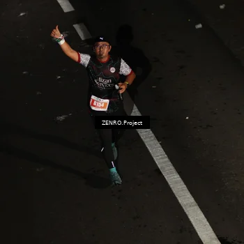 Runner Photo 4917475