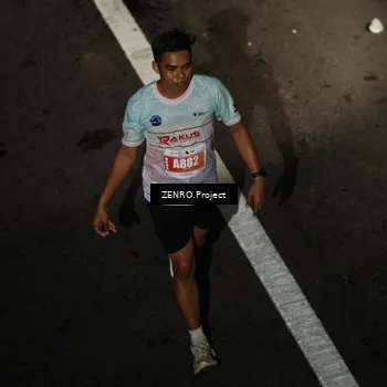 Runner Photo 4917477