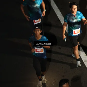 Runner Photo 4917525