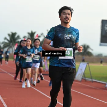 Runner Photo 4917563