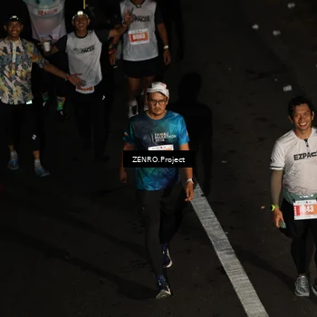 Runner Photo 4917583