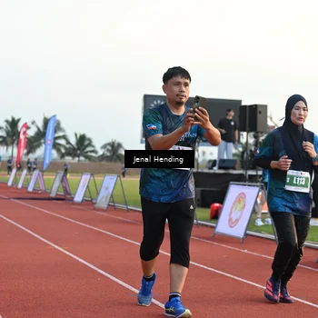 Runner Photo 4917584