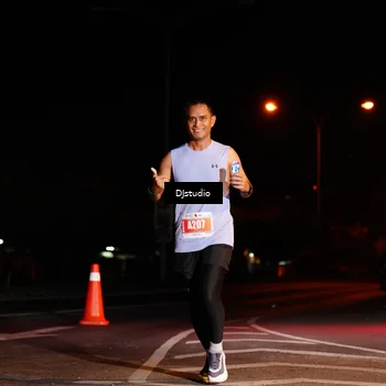 Runner Photo 4917703