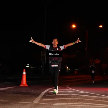 Runner Photo 4917995