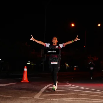 Runner Photo 4918001