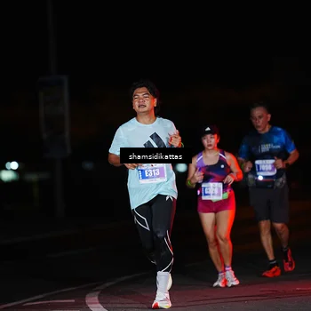 Runner Photo 4918108