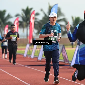 Runner Photo 4918542