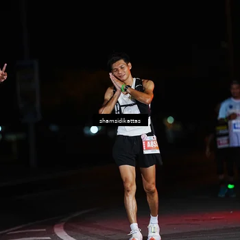 Runner Photo 4918669