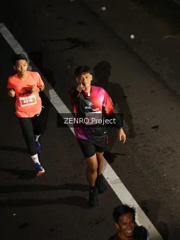 Runner Photo 4918735