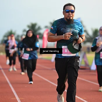 Runner Photo 4918773