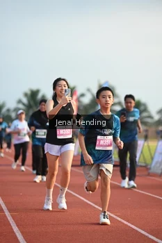 Runner Photo 4918878