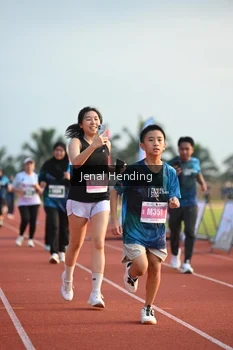 Runner Photo 4918883
