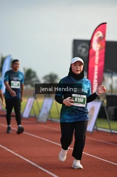 Runner Photo 4919073