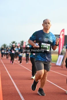 Runner Photo 4919100