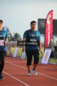 Runner Photo 4919157