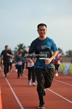 Runner Photo 4919175