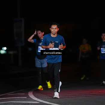 Runner Photo 4919315