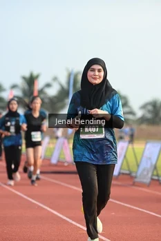 Runner Photo 4919342